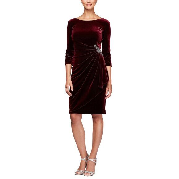 Women's Short Velvet Cocktail Dress With Beading Detail (Reg Petite) 6 Burgundy